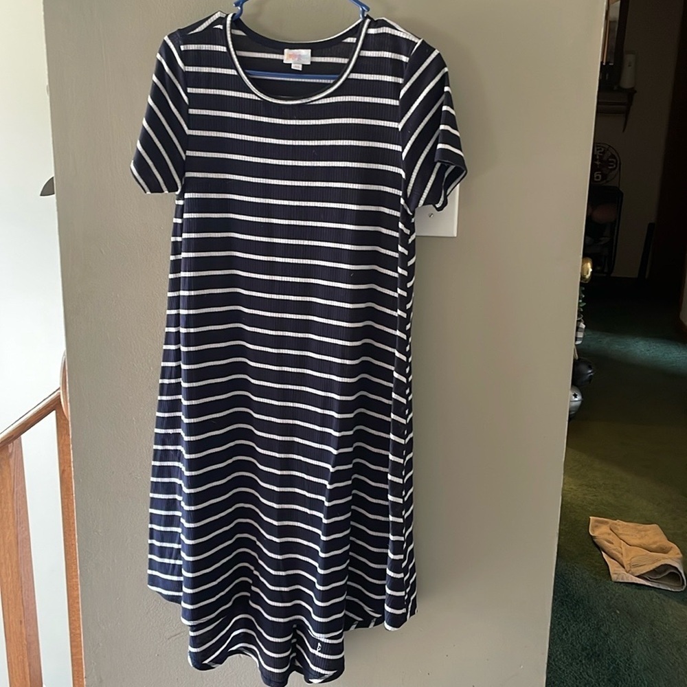 Lularoe Carly dress